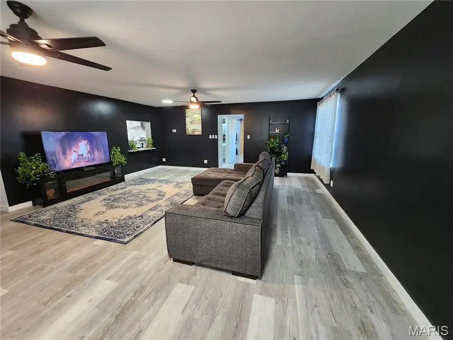 25042 Monaco Lane, Lebanon, MO 65536 - #3