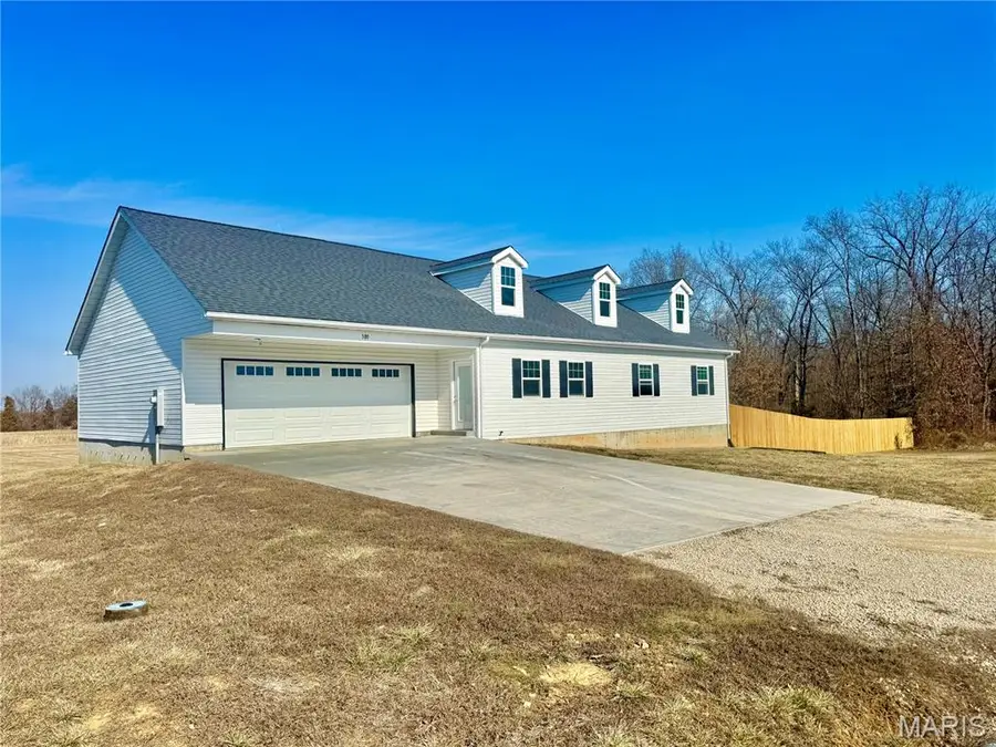 300 Blackberry Lane, Bismarck, MO 63624 - #2