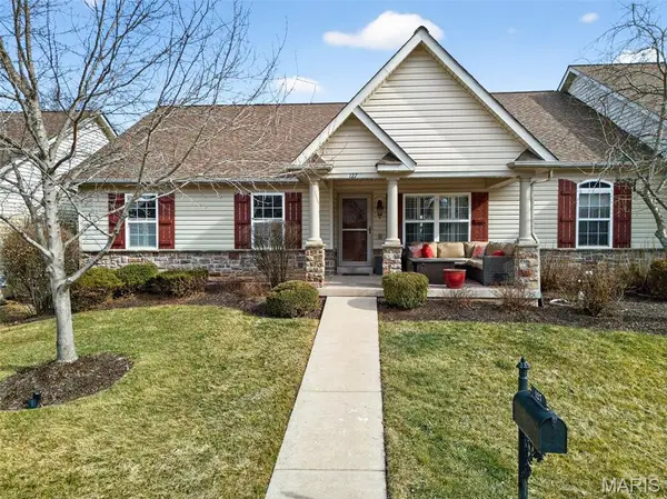 127 Scenic Pass Drive #V, Cottleville, MO 63376