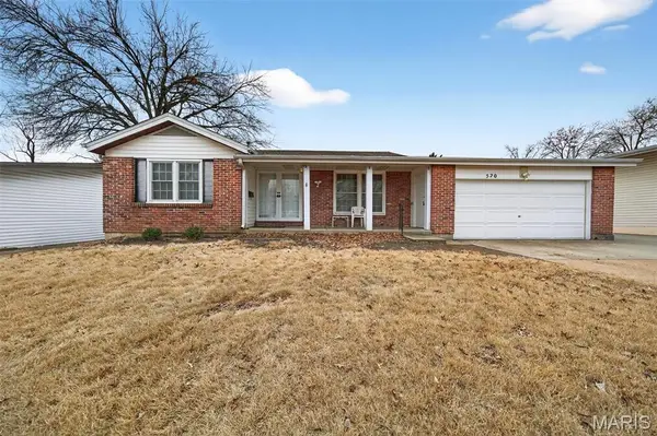 520 Queen Ann Drive, Hazelwood, MO 63042