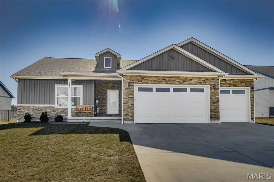 718 Deerfield Lane, Farmington, MO 63640 - #2