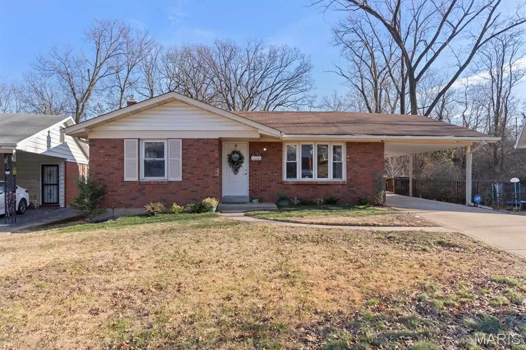 4132 Crestland Drive, Saint Louis, MO 63121 - #1