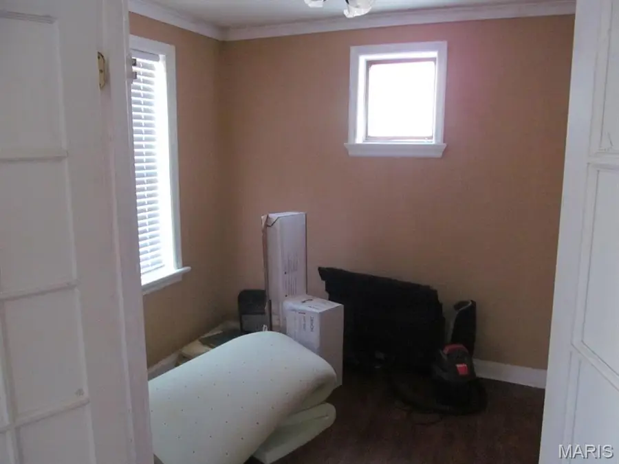 2218 Farrar Street, Saint Louis, MO 63107 - #3