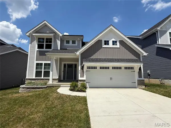 403 Rayburn Avenue, St Louis, MO 63127