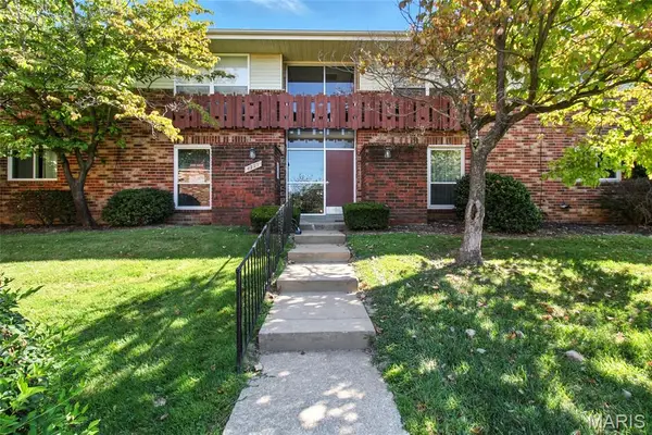 4229 Carrollton Drive #A, Bridgeton, MO 63044