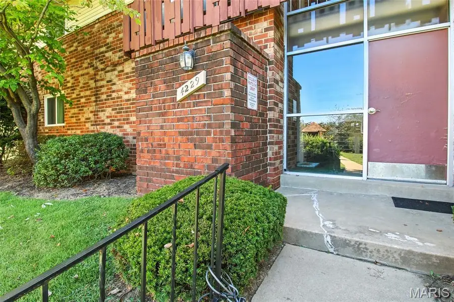 4229 Carrollton Drive #A, Bridgeton, MO 63044 - #2