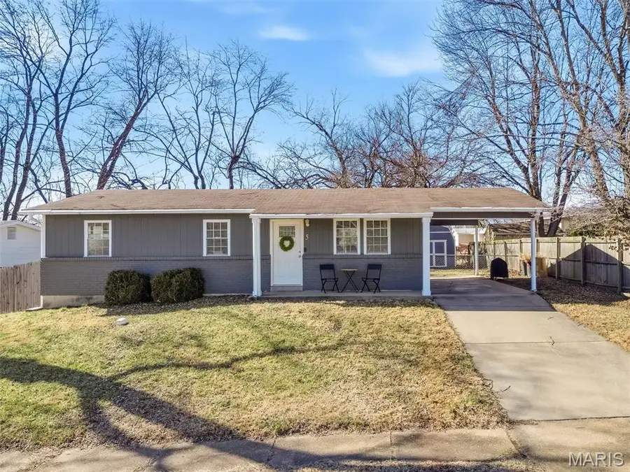 5 Cedar Court, Saint Charles, MO 63301 - #2