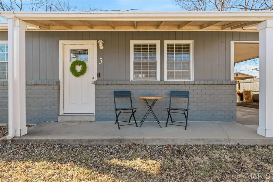 5 Cedar Court, Saint Charles, MO 63301 - #3