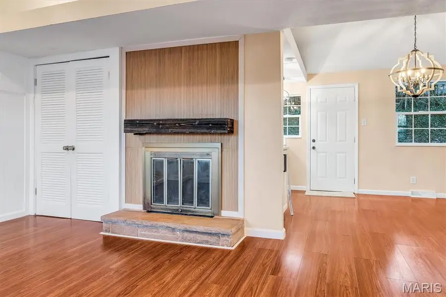 621 Crest Court, Kirkwood, MO 63122 - #3