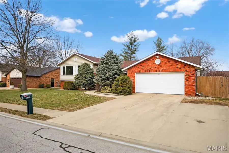 622 Saint Nicholas Drive, O Fallon, IL 62269 - #3