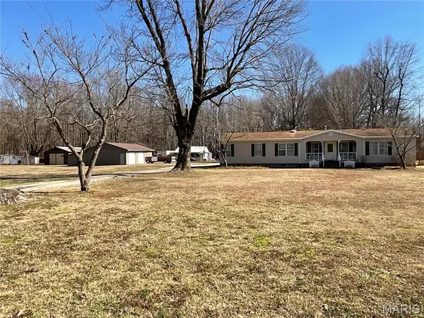 2116 County Road 607, Poplar Bluff, MO 63901