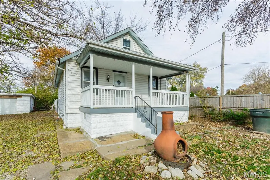 6837 Bradley Avenue, Saint Louis, MO 63139 - #1