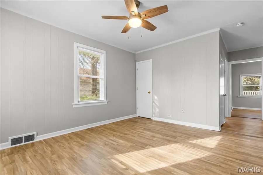 6837 Bradley Avenue, Saint Louis, MO 63139 - #2