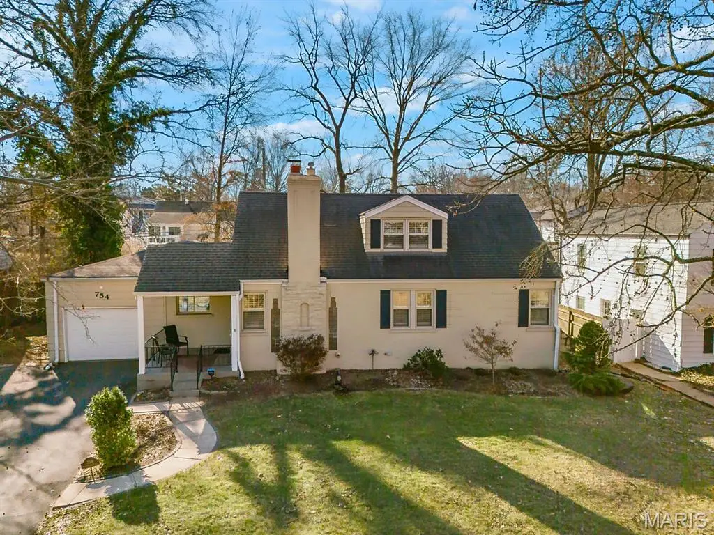 754 Brownell Avenue, Saint Louis, MO 63122 - #1