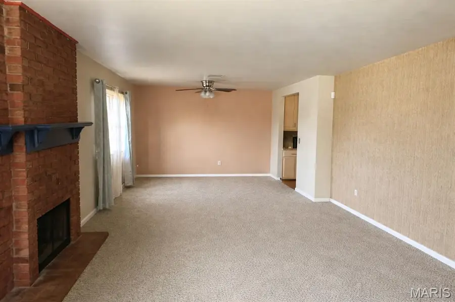 208 Todd Lane, Belleville, IL 62221 - #2