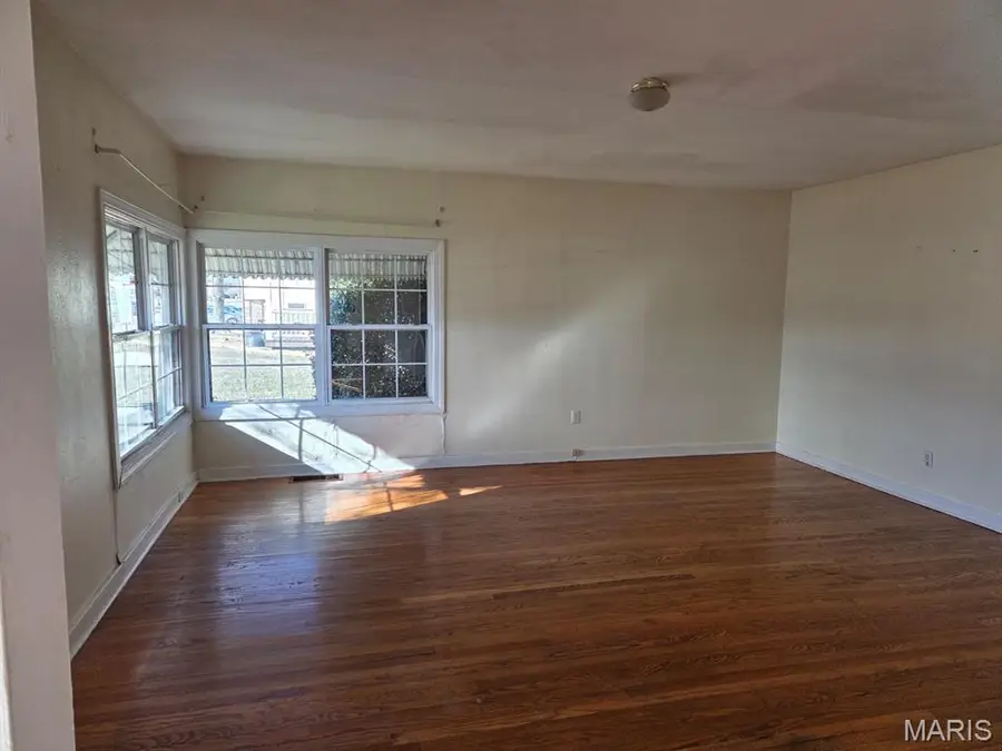 1103 Lester Street, Poplar Bluff, MO 63901 - #3