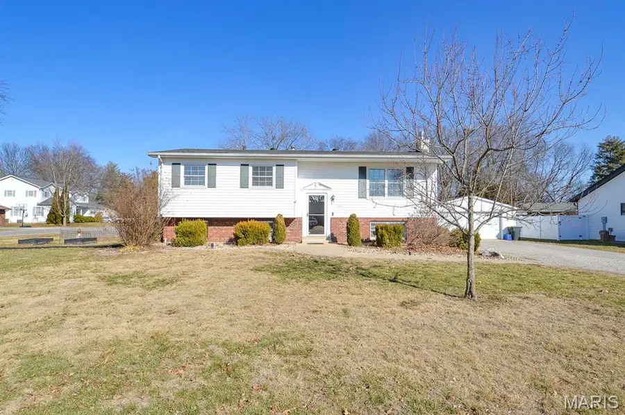 203 Elizabeth Drive, Freeburg, IL 62243 - #2