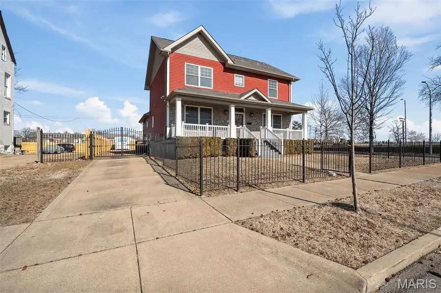 5501 Cates Avenue, Saint Louis, MO 63112 - #2