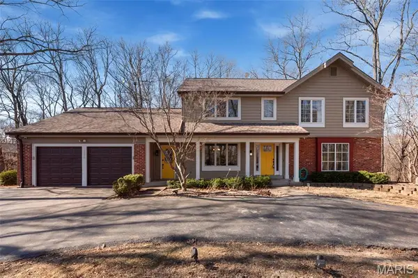 18870 Highwood Estates Drive, Wildwood, MO 63069