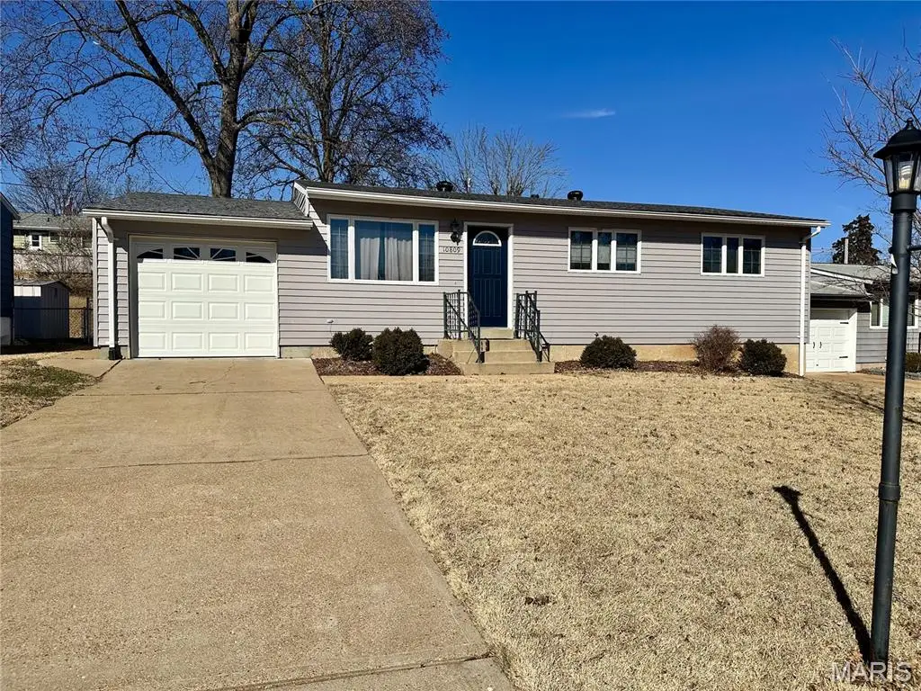 10809 Platte Drive, Saint Louis, MO 63123 - #1