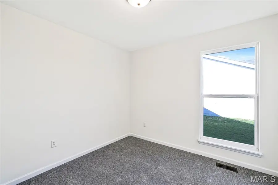 79 Fall Meadow Court, Fenton, MO 63026 - #2