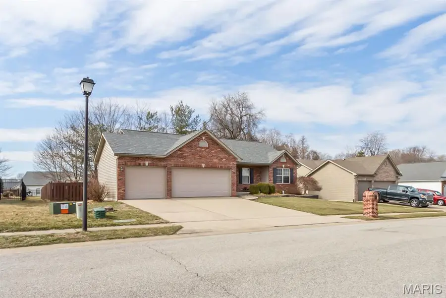 2527 Gecko Drive, Maryville, IL 62062 - #3