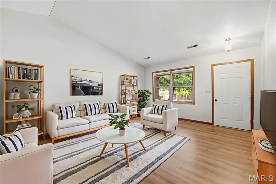 416 Hill Street, Washington, MO 63090 - #3