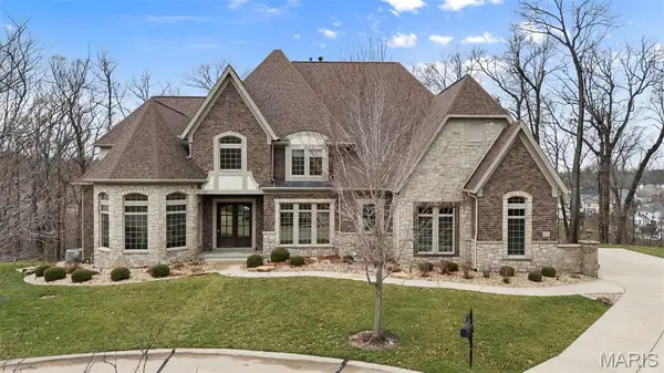 1401 Fox Hill Farms Court, Chesterfield, MO 63005