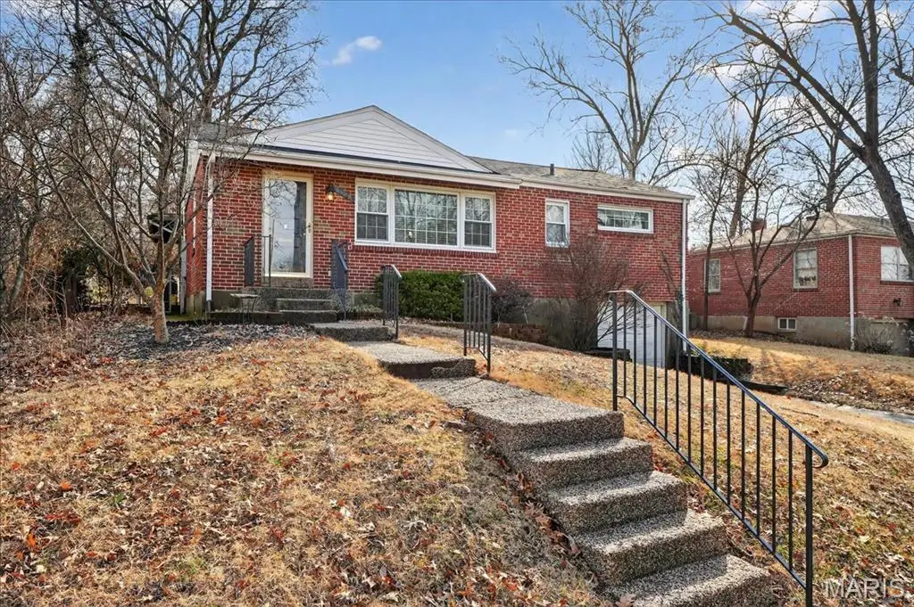 8508 Bryan Avenue, Saint Louis, MO 63117 - #1