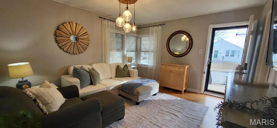 6225 Bradley Avenue, Saint Louis, MO 63139 - #2