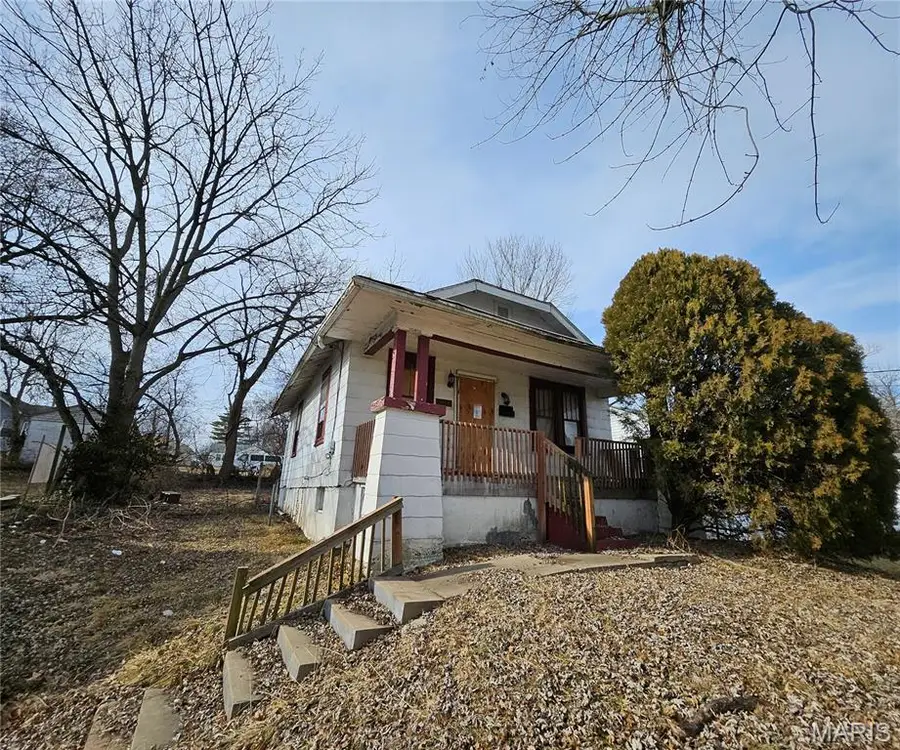 6247 Evergreen Boulevard, Berkeley, MO 63134 - #2