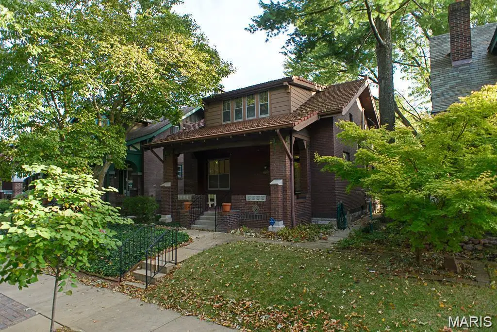 4046 Magnolia Place, Saint Louis, MO 63110 - #1