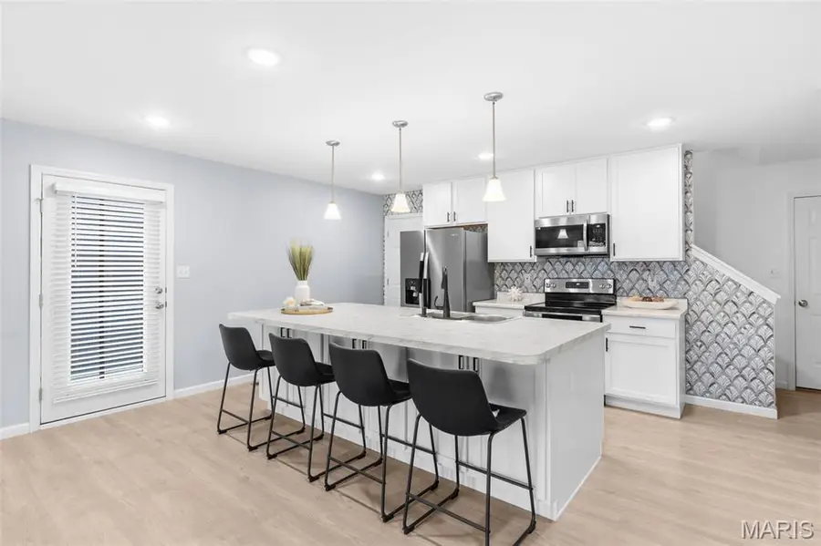 5085 Barter Street, Saint Charles, MO 63301 - #2