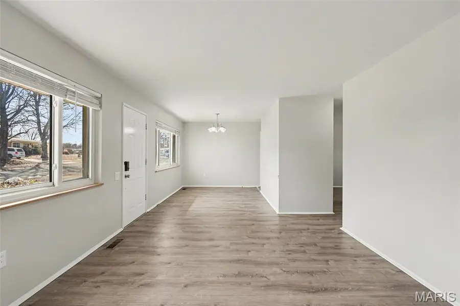 1475 Nashua Drive, Florissant, MO 63033 - #3