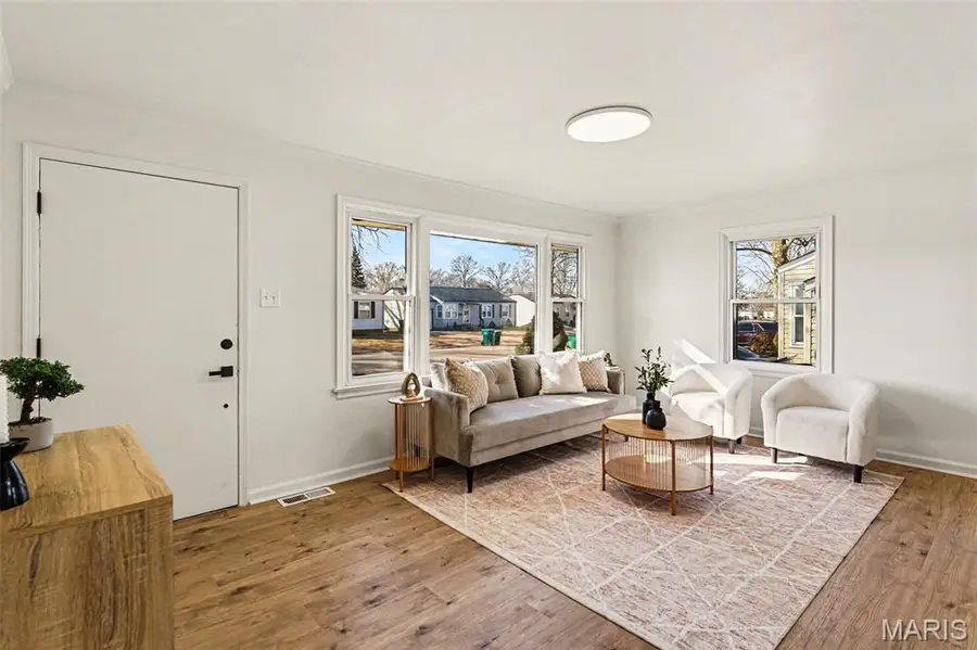 1443 Attica Drive, Saint Louis, MO 63137 - #2