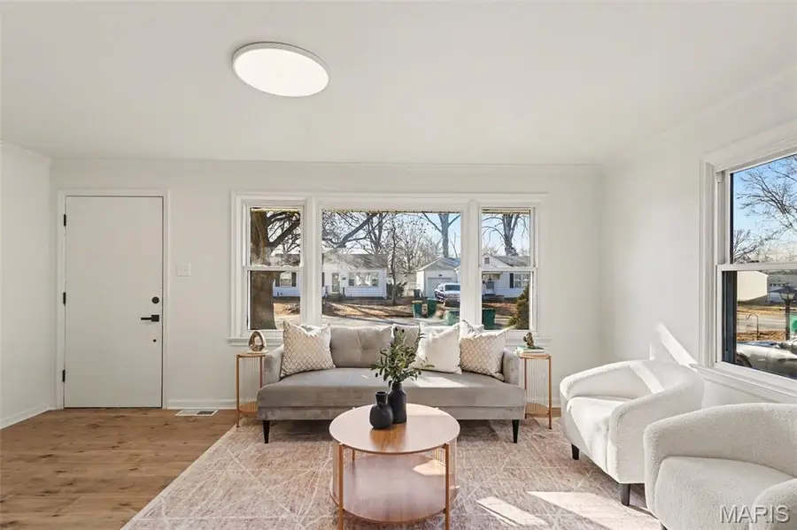 1443 Attica Drive, Saint Louis, MO 63137 - #3