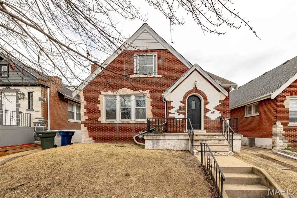 6112 Wanda Avenue, Saint Louis, MO 63116 - #1
