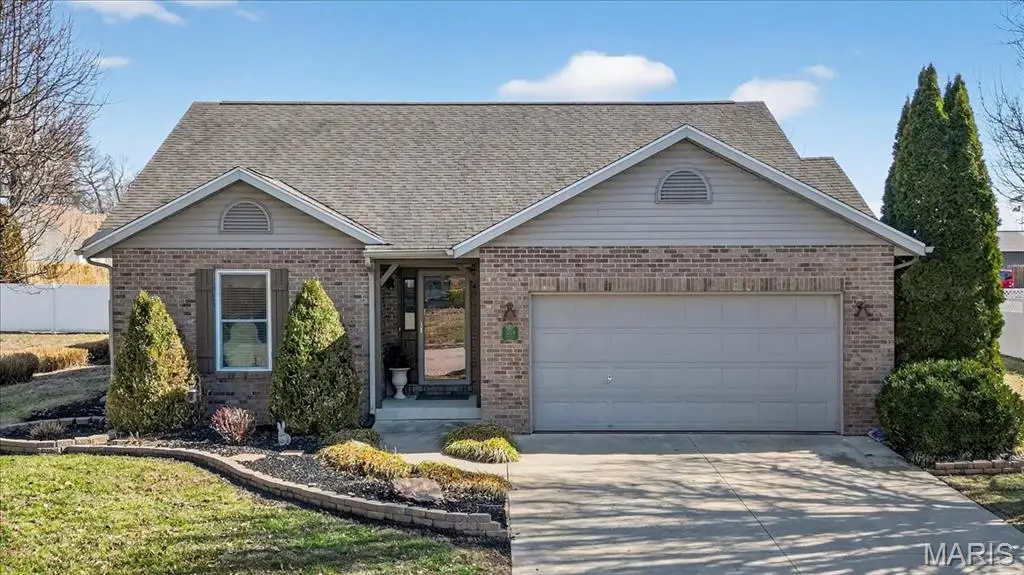 3509 Castelli Drive, Alton, IL 62002 - #1