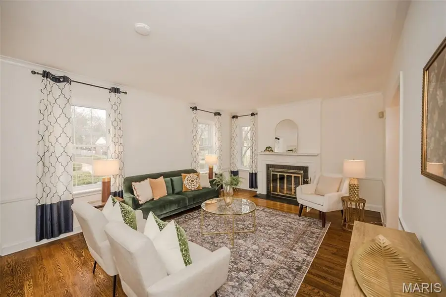 11 Middlesex Drive, Brentwood, MO 63144 - #3