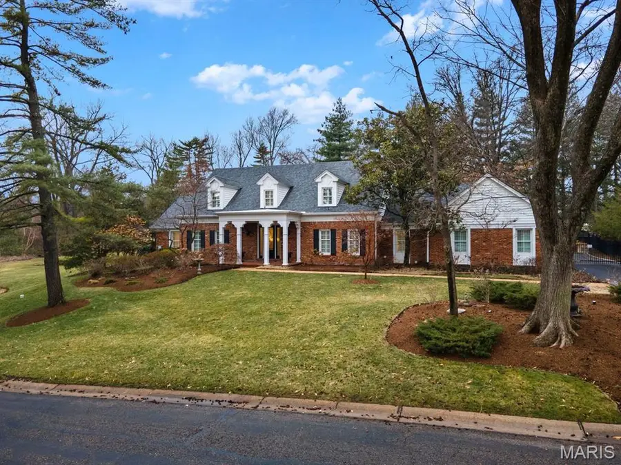 1691 Frontenac Woods Lane, Frontenac, MO 63131 - #3