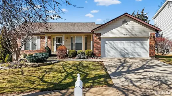 4847 Lowndes Drive, St Louis, MO 63129