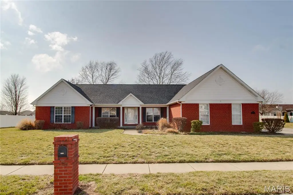 4285 Red Field Drive, Swansea, IL 62226 - #1