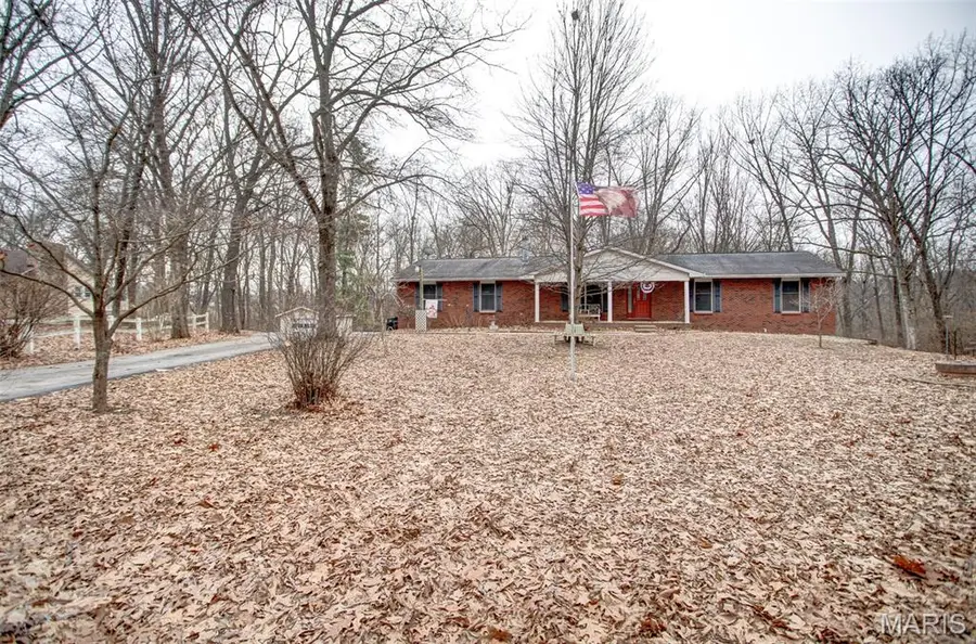 28711 Palomino Drive, Jerseyville, IL 62052 - #3