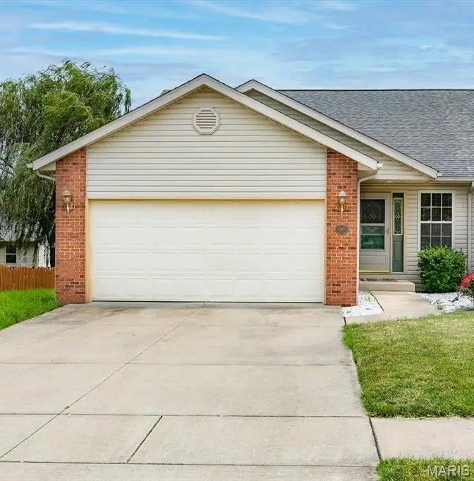 10927 Upland Terrace Drive, Lebanon, IL 62254 - #1