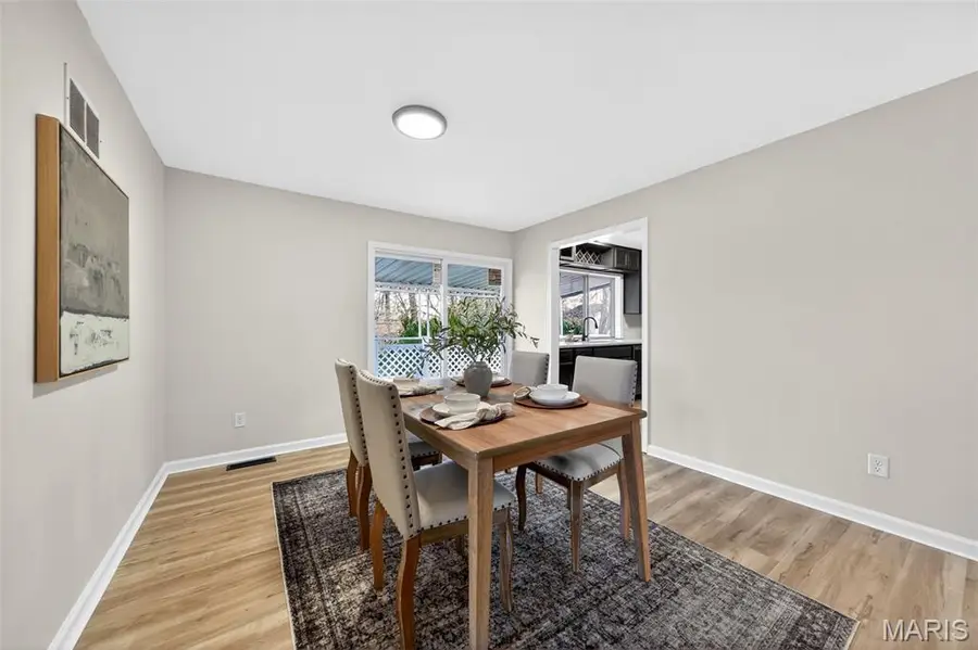 370 Marywood Court, Ballwin, MO 63021 - #3