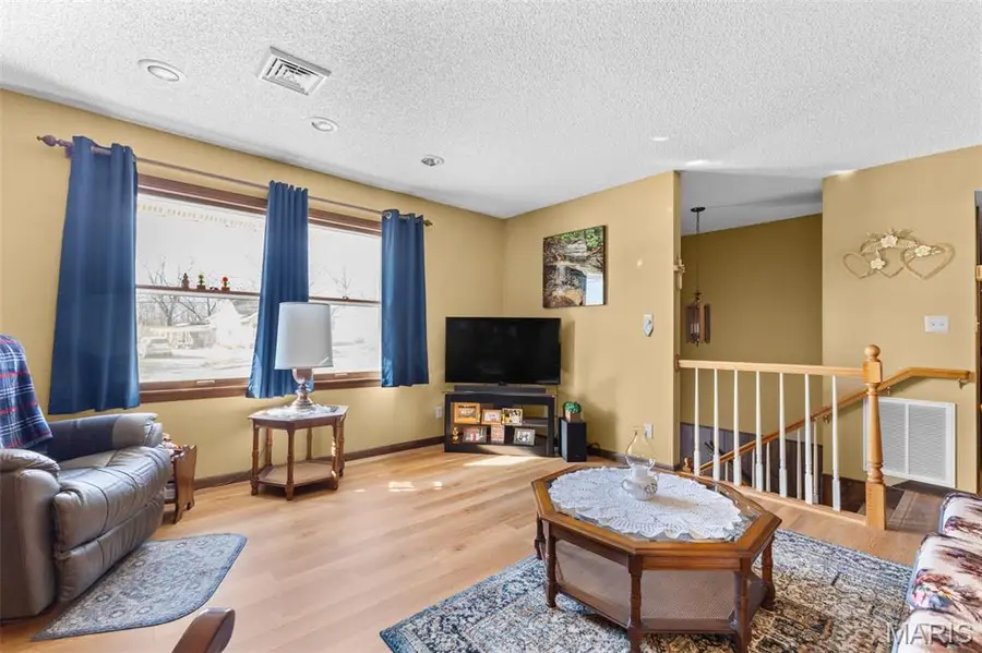 104 Watts Street, Park Hills, MO 63601 - #3