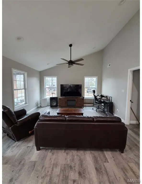 4873 Pebble Lane, Farmington, MO 63640 - #3