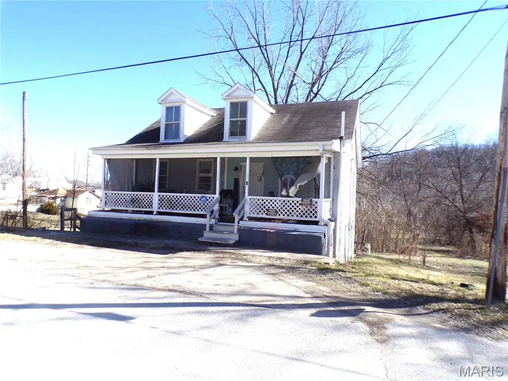 620 Maryland Street, Louisiana, MO 63353 - #1