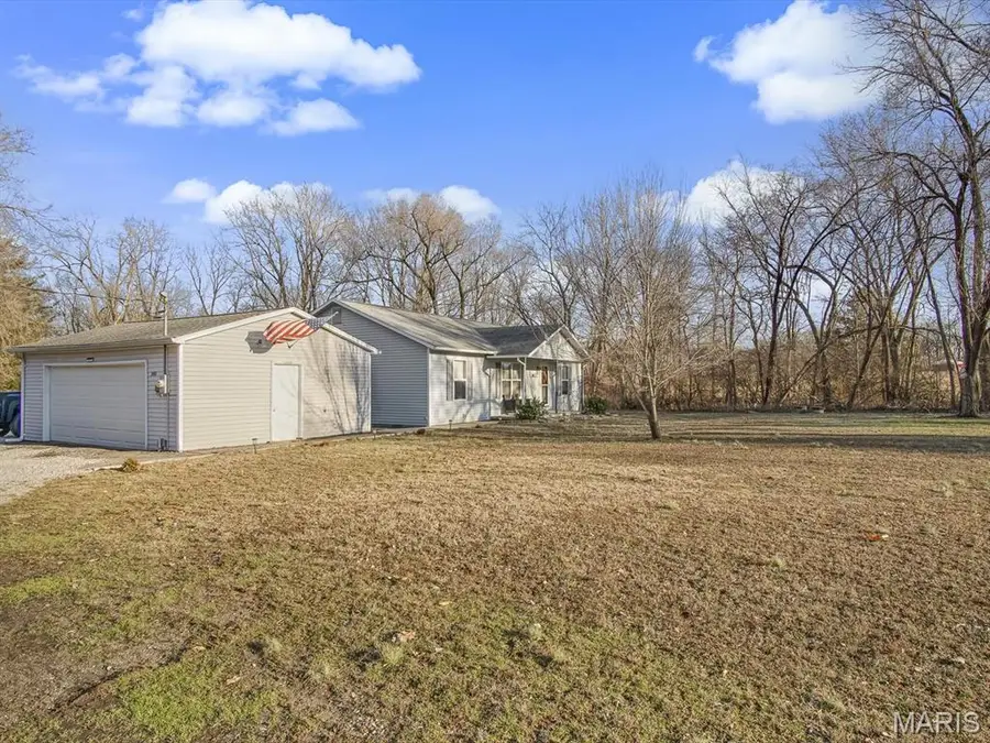 900 Deer Creek Lane, Sparta, IL 62286 - #3