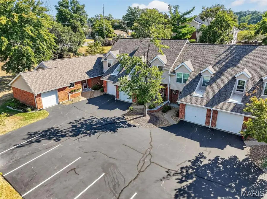 1019 Pocono Trail, Ballwin, MO 63021 - #3